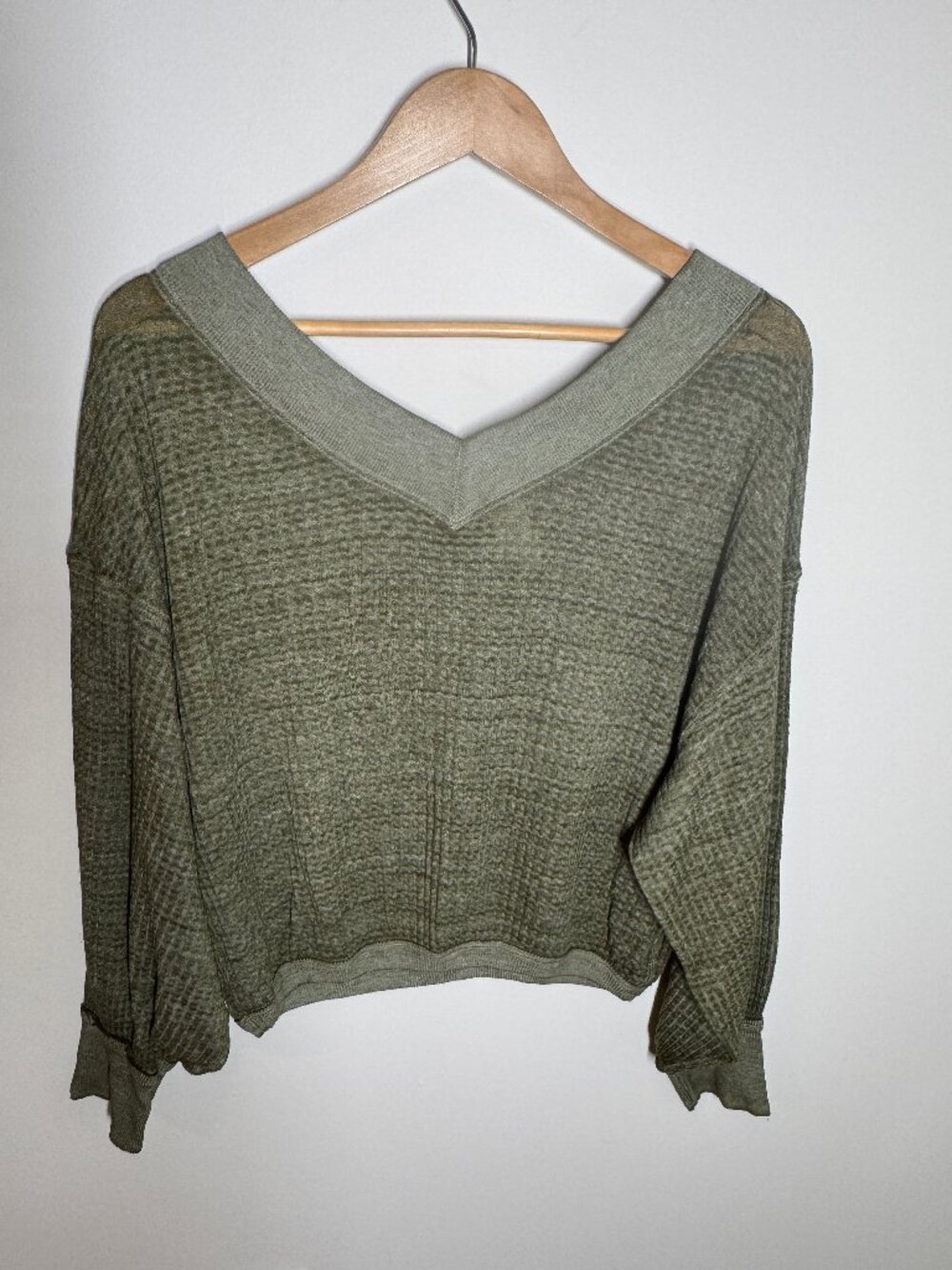 Free People We The Free South Side Thermal Top in Moss Green Waffle XS - Picture 2 of 6